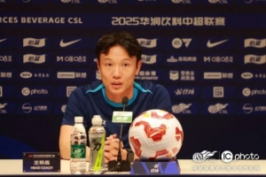 鄧卓翔：希望球隊(duì)把備戰(zhàn)情況在比賽中展現(xiàn)出來(lái)，爭(zhēng)取取得好的結(jié)果
