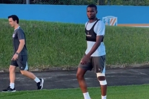 楊翼：李可、戴偉浚參加全隊(duì)合練，阿馬杜、米內(nèi)羅單獨(dú)訓(xùn)練