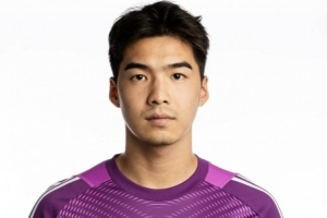 新的開始！劉邵子洋社媒曬洛杉磯FC二隊簽約照