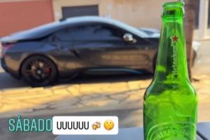 ??32歲費(fèi)南多曬喝酒豪車(chē)照+身材走樣，歸化后年薪最高達(dá)600萬(wàn)歐