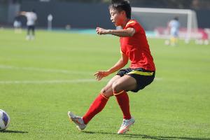 張琳艷談聯(lián)賽奪冠：老隊員、年輕隊員都很不容易，達成賽季目標