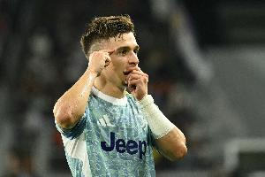 全市場：K-圖拉姆和布雷默單獨(dú)訓(xùn)練，小孔塞?；謴?fù)尤文合練