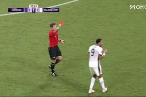 有爭(zhēng)議？亞足聯(lián)官網(wǎng)描述：古斯塔沃被定性為暴力行為，直紅罰下