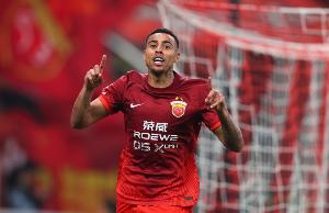 古斯塔沃合同剩半年+聯(lián)賽撤銷報(bào)名，被禁賽后海港生涯僅剩1場(chǎng)亞冠