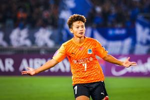 亞足聯(lián)頒獎典禮10月17日1時舉行，王霜獲年度最佳女足運動員提名