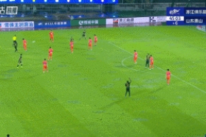 浙江FC本賽季上半場補時階段已攻入7球，刷新中超該時段進球紀錄