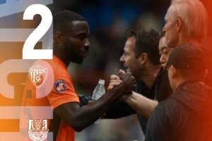 足球報(bào)：玉昆兩球完勝津門虎完成雙殺，體現(xiàn)保級(jí)成功后的求勝欲