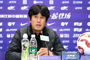 徐正源：防守反擊是對手的重要武器，我們反復(fù)研究了這一點