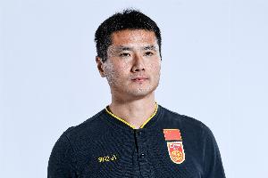 媒體人：以國足目前的投入情況，選帥類似刮彩票，失敗幾率不小