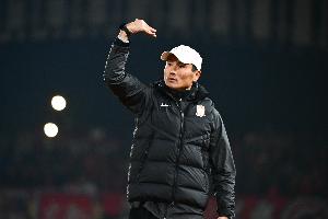 體壇：相關(guān)領(lǐng)導(dǎo)親自出馬，和邵佳一進(jìn)行面談 足協(xié)4日加班草擬報(bào)告