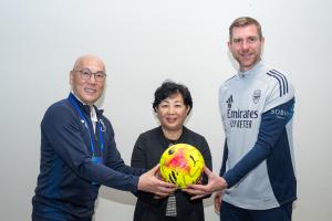 馬德興談中英交流會(huì)：小球員都不認(rèn)識(shí)默特薩克 青訓(xùn)核心仍是競賽