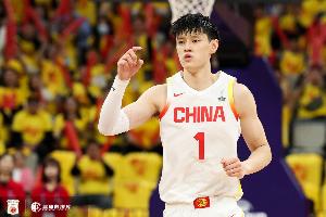 媒體人：曾凡博接受郭士強征召 不久后會回國報到參加國家隊集訓(xùn)