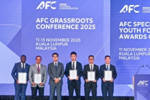 足協(xié)官方：譚杰、青苗聯(lián)賽斬獲2025亞足聯(lián)草根足球大會重要獎項