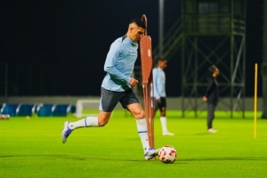 申花一線隊結束假期重新集結訓練，備戰(zhàn)11月22日的聯(lián)賽收官戰(zhàn)