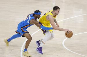 嘲笑勇士不如勇士！雷霆背靠背&少四將 湖人為何還會被兩節(jié)打崩？