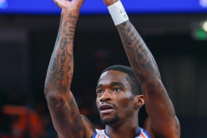 成色如何？廣東男籃新賽季4外援：麥考爾&奎因&薩林杰&薩姆納