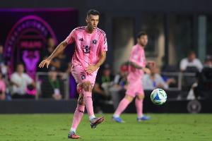 布斯克茨：我知道距離退役已經(jīng)越來越近，希望能再多踢兩場(chǎng)比賽