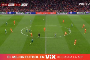 荷蘭2-0領(lǐng)先！德里赫特頭球擺渡造點，加克波主罰打進