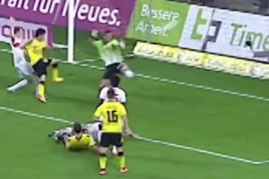 進球大戰(zhàn)！經(jīng)典回顧：11/12賽季多特主場4:4戰(zhàn)平斯圖加特！